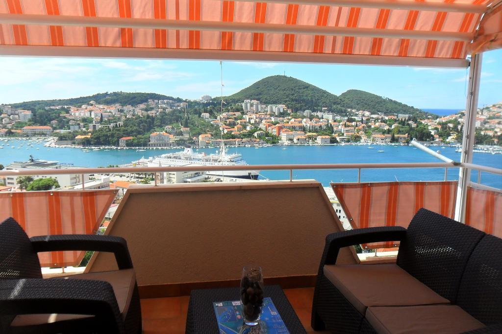 Rooms Anela With Large Common Tarrace And Beautiful Sea View Дубровник Номер фото