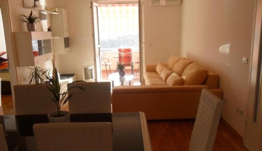 Rooms Anela With Large Common Tarrace And Beautiful Sea View Дубровник Экстерьер фото