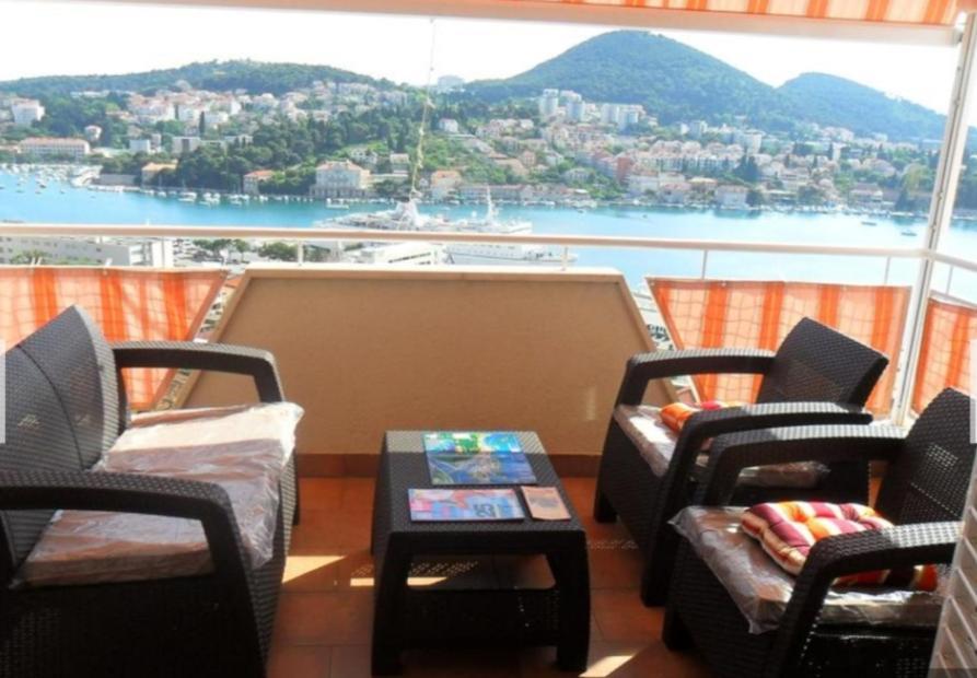 Rooms Anela With Large Common Tarrace And Beautiful Sea View Дубровник Экстерьер фото