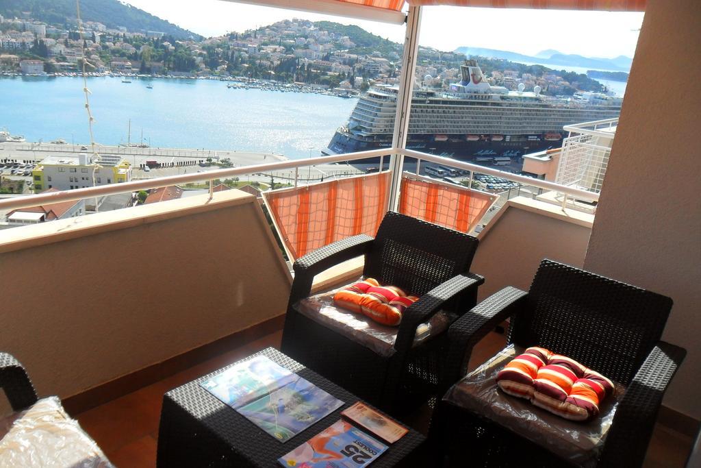 Rooms Anela With Large Common Tarrace And Beautiful Sea View Дубровник Номер фото