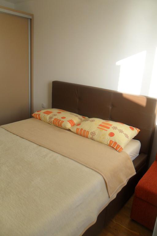 Rooms Anela With Large Common Tarrace And Beautiful Sea View Дубровник Номер фото