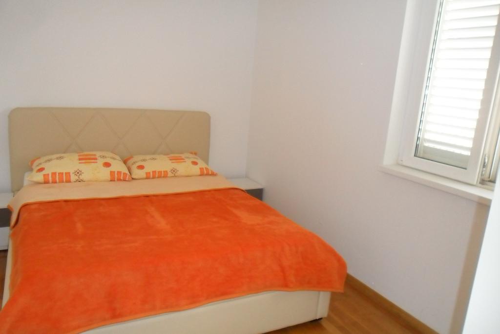 Rooms Anela With Large Common Tarrace And Beautiful Sea View Дубровник Номер фото