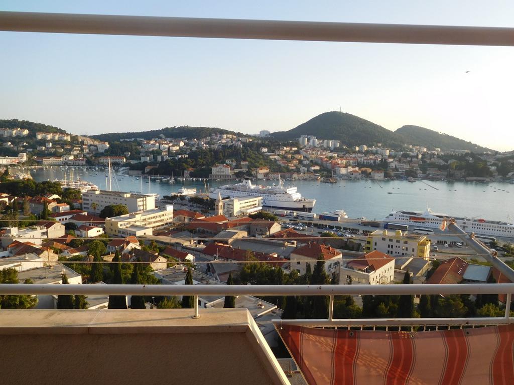 Rooms Anela With Large Common Tarrace And Beautiful Sea View Дубровник Экстерьер фото