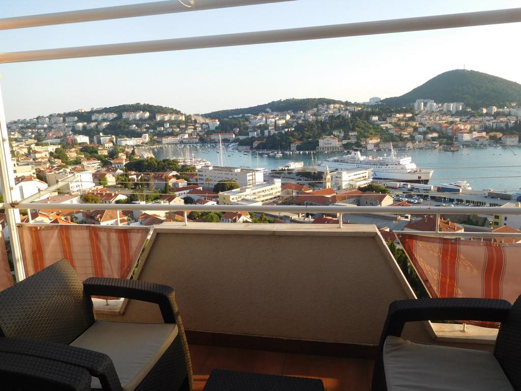 Rooms Anela With Large Common Tarrace And Beautiful Sea View Дубровник Экстерьер фото